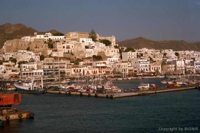 kykladeninselnaxos.jpg